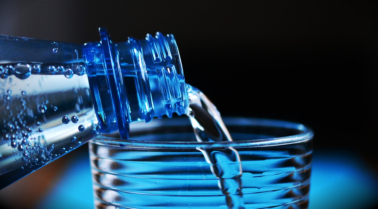 „Трябва да пиете вода правилно“: Ето как да живеете до сто години